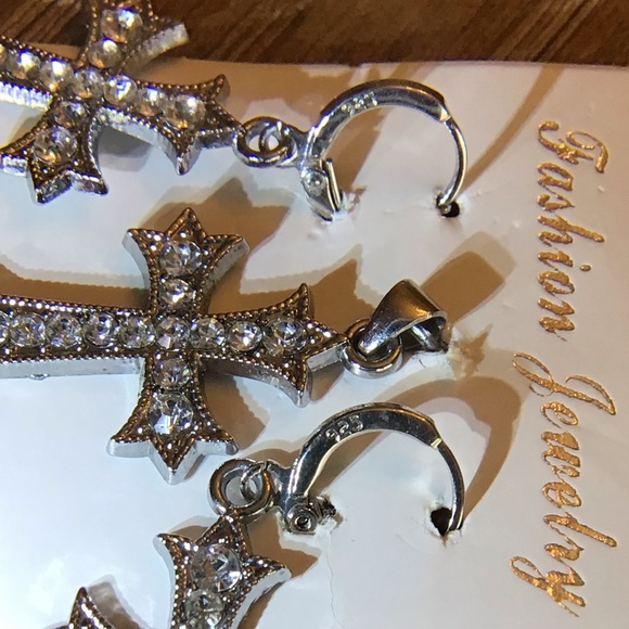 NWOT Crystal 925 Sterling Silver Cross Religious Dangle Earrings & Pendant Set - Picture 6 of 6